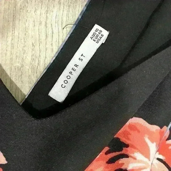 Cooper St Black Floral Long Sleeve V Neck Mini Dress Multi Layer Skirt Size 6 - Picture 4 of 6